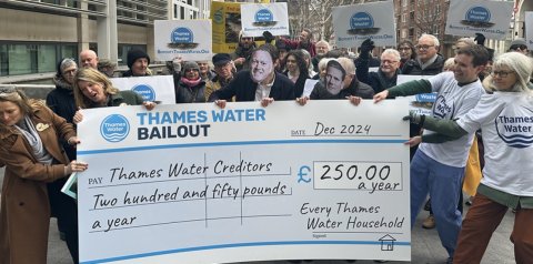 Thames Water bailout protest outside Defra on Monday 9th December